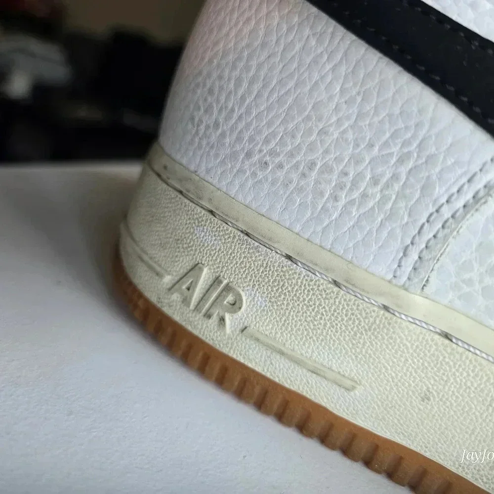 White/Black Nike Air Force 1 high-tops size US 9.5 Men's Basketball Shoes - Picture 8 of 10